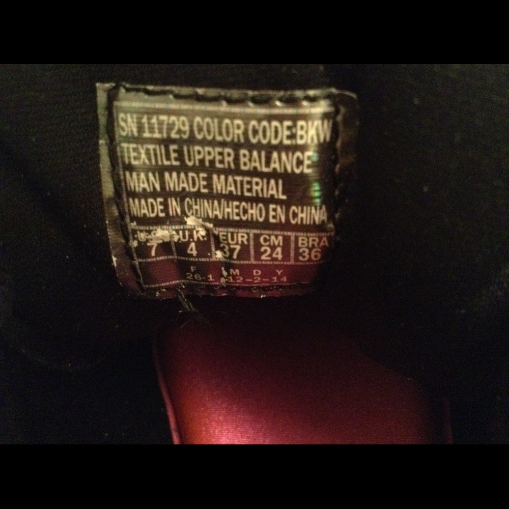 Sketchers Memory Form - image 5